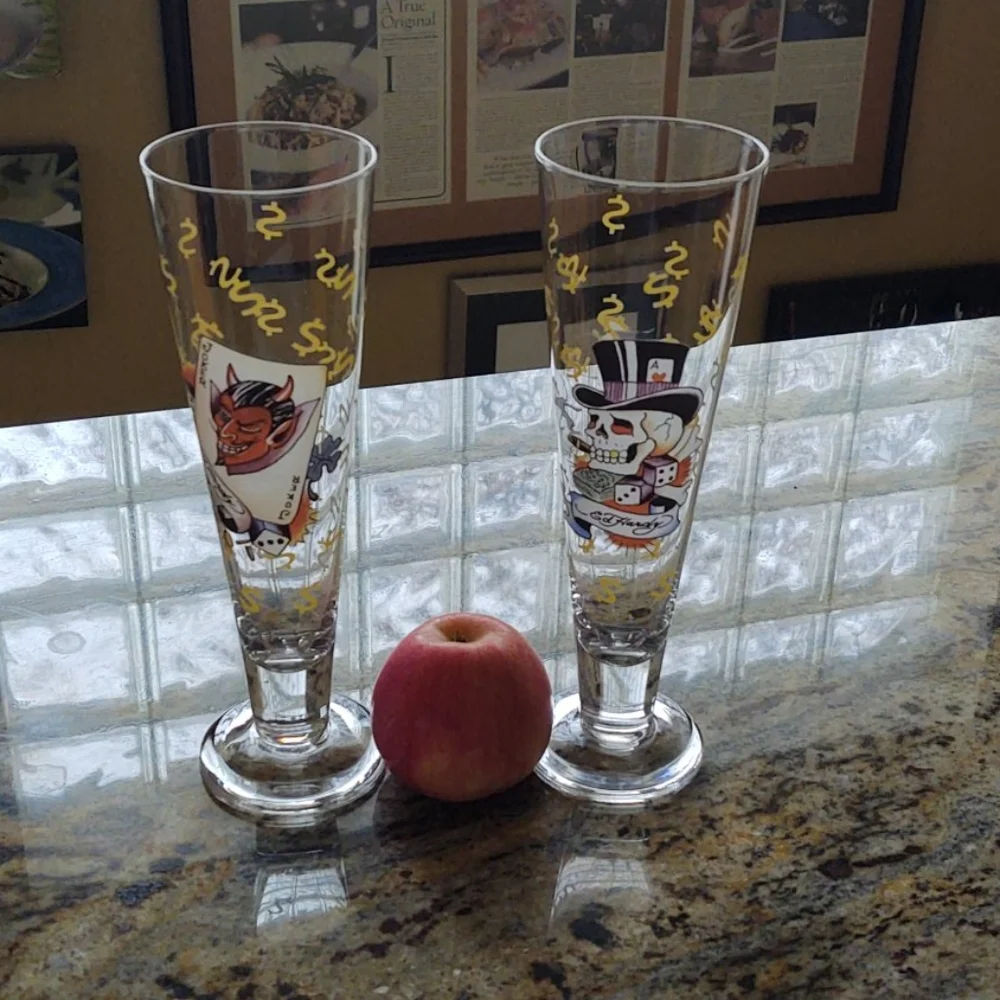 ED HARDY pilsner beer glasses NWOT 🍻 - Picture 6 of 11